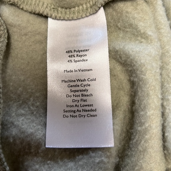 Eddie Bauer Sweatshirt - Picture 4 of 4